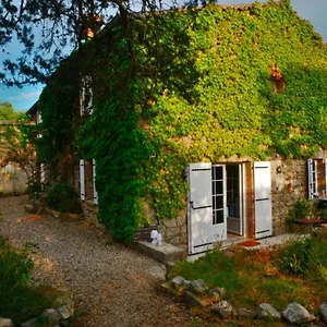 ゲストハウス La Maison D'annie バンヌ